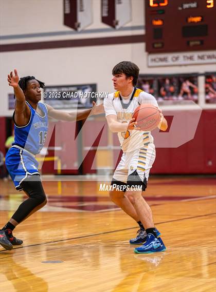 Thumbnail 3 in Wheatland-Chili @ South Seneca (NYSPHSAA Section 5 Class C3 Semifinal) photogallery.