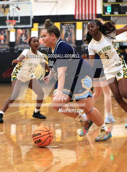 Thumbnail 3 in East Carteret @ White Oak (Hurricane Holiday Classic) photogallery.