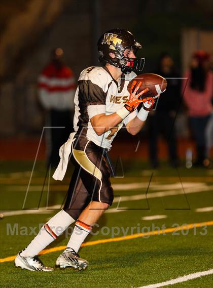 Thumbnail 3 in Hart vs. West (CIF SS Semifinal) photogallery.