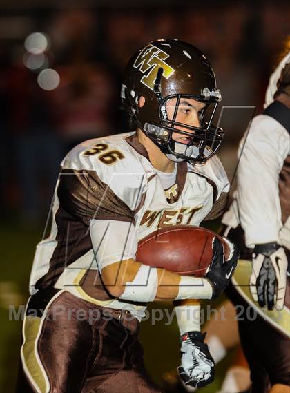 Thumbnail 1 in Hart vs. West (CIF SS Semifinal) photogallery.