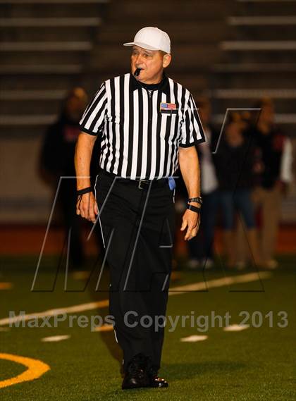 Thumbnail 1 in Hart vs. West (CIF SS Semifinal) photogallery.