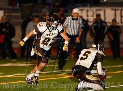 Thumbnail 1 in Hart vs. West (CIF SS Semifinal) photogallery.