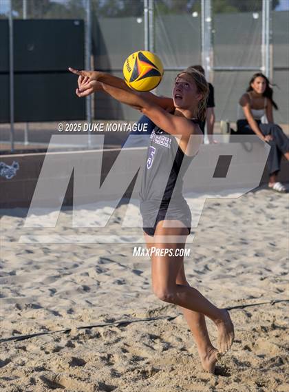 Thumbnail 3 in Queen Creek vs. O’Connor (AIA 6A Pairs D-I RD2 Playoff) photogallery.