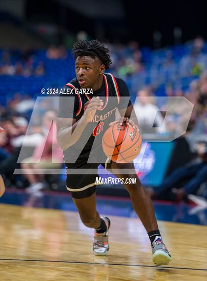 Thumbnail 2 in Amarillo vs Lancaster (UIL 5A Basketball Semifinal) photogallery.