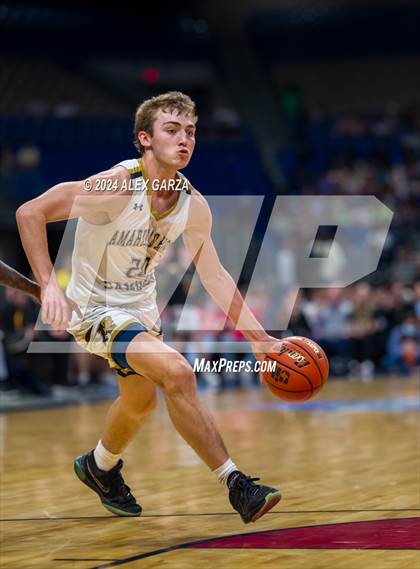 Thumbnail 3 in Amarillo vs Lancaster (UIL 5A Basketball Semifinal) photogallery.