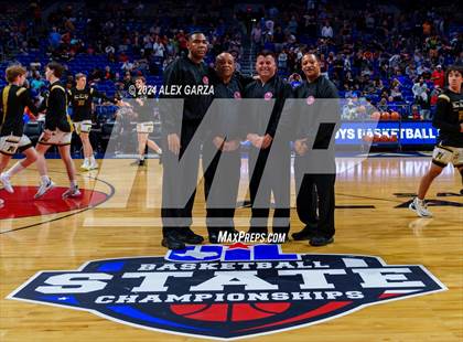 Thumbnail 1 in Amarillo vs Lancaster (UIL 5A Basketball Semifinal) photogallery.