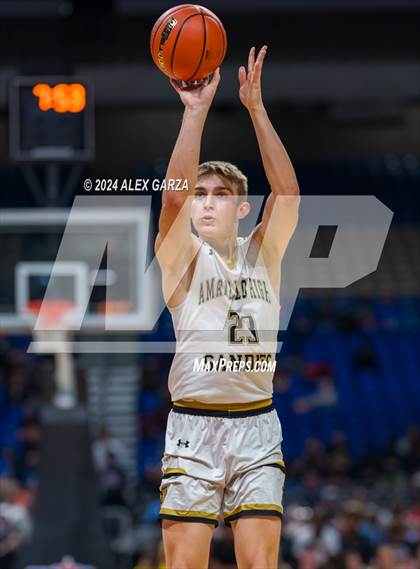 Thumbnail 1 in Amarillo vs Lancaster (UIL 5A Basketball Semifinal) photogallery.