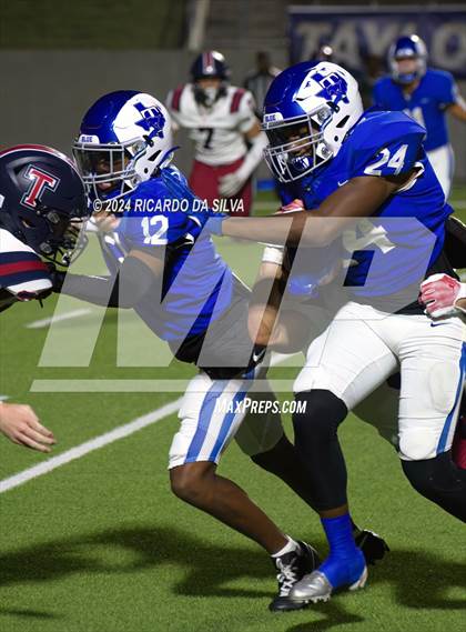 Thumbnail 3 in Tompkins vs Katy Taylor photogallery.