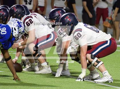 Thumbnail 3 in Tompkins vs Katy Taylor photogallery.
