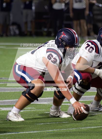 Thumbnail 2 in Tompkins vs Katy Taylor photogallery.