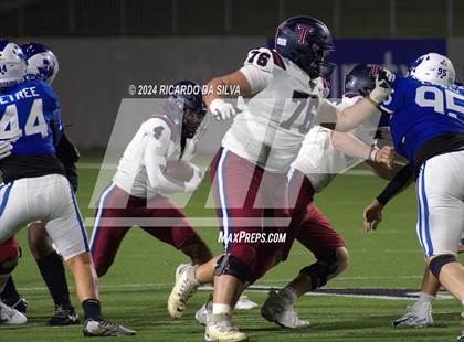 Thumbnail 3 in Tompkins vs Katy Taylor photogallery.