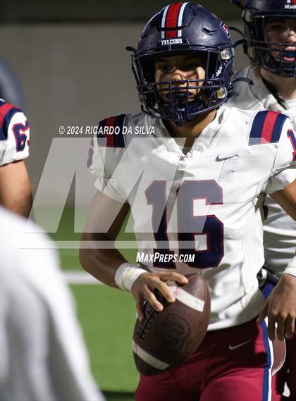 Thumbnail 3 in Tompkins vs Katy Taylor photogallery.