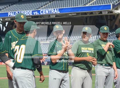 Thumbnail 1 in Palo Verde Valley @ Central at Petco Park photogallery.