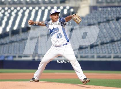 Thumbnail 2 in Palo Verde Valley @ Central at Petco Park photogallery.