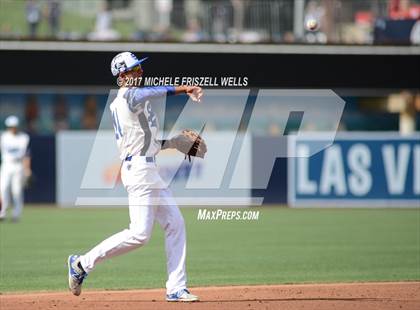 Thumbnail 1 in Palo Verde Valley @ Central at Petco Park photogallery.