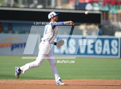 Thumbnail 1 in Palo Verde Valley @ Central at Petco Park photogallery.