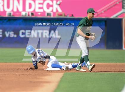 Thumbnail 1 in Palo Verde Valley @ Central at Petco Park photogallery.