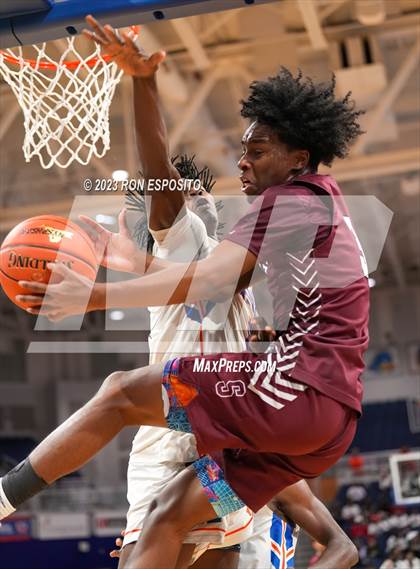 Thumbnail 1 in Southampton vs Malverne (NYSPHSAA Class B Semi-Regional Playoff) photogallery.