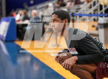 Thumbnail 2 in Southampton vs Malverne (NYSPHSAA Class B Semi-Regional Playoff) photogallery.