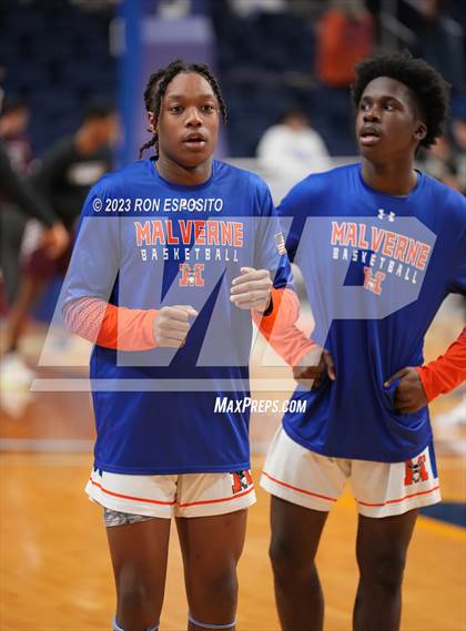 Thumbnail 3 in Southampton vs Malverne (NYSPHSAA Class B Semi-Regional Playoff) photogallery.