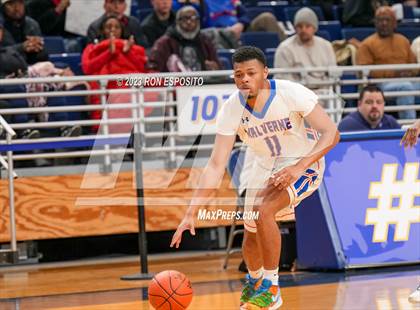 Thumbnail 1 in Southampton vs Malverne (NYSPHSAA Class B Semi-Regional Playoff) photogallery.