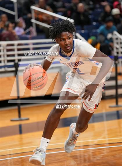 Thumbnail 1 in Southampton vs Malverne (NYSPHSAA Class B Semi-Regional Playoff) photogallery.