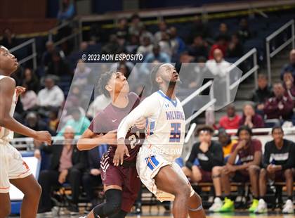 Thumbnail 3 in Southampton vs Malverne (NYSPHSAA Class B Semi-Regional Playoff) photogallery.