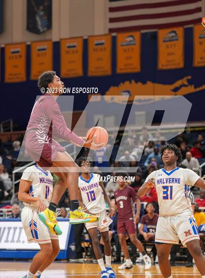 Thumbnail 1 in Southampton vs Malverne (NYSPHSAA Class B Semi-Regional Playoff) photogallery.