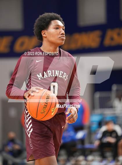 Thumbnail 1 in Southampton vs Malverne (NYSPHSAA Class B Semi-Regional Playoff) photogallery.