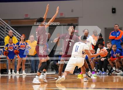 Thumbnail 1 in Southampton vs Malverne (NYSPHSAA Class B Semi-Regional Playoff) photogallery.