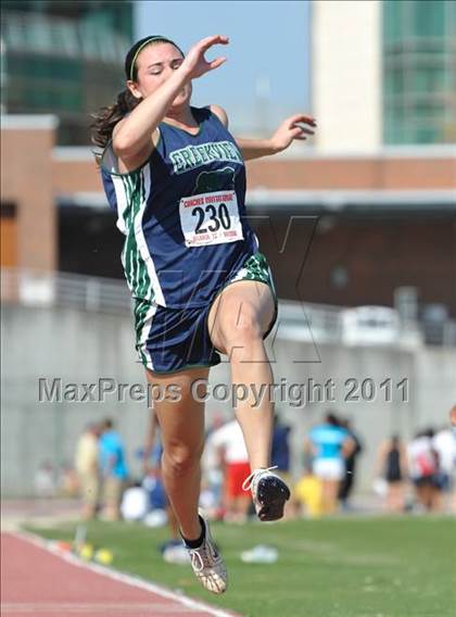 Thumbnail 1 in Georgia Coaches Invitational photogallery.