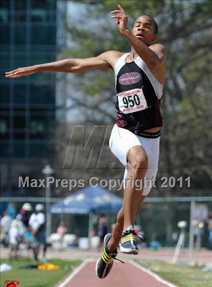 Thumbnail 3 in Georgia Coaches Invitational photogallery.