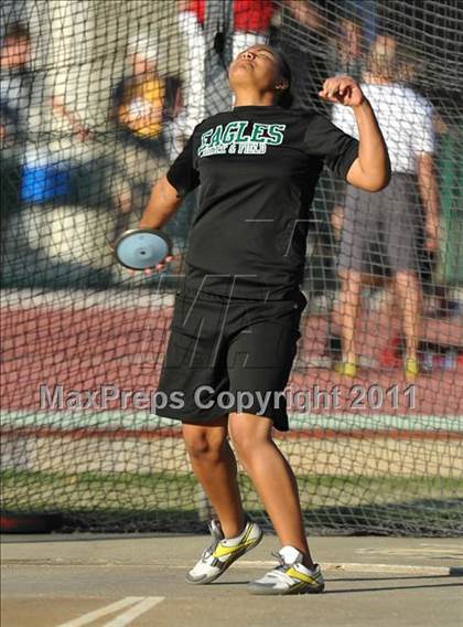 Thumbnail 3 in Georgia Coaches Invitational photogallery.
