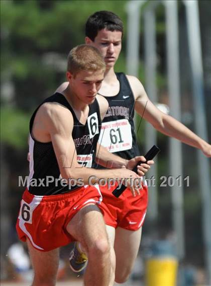 Thumbnail 3 in Georgia Coaches Invitational photogallery.