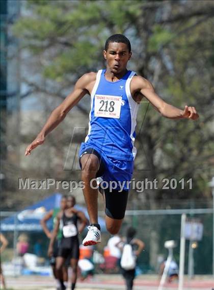 Thumbnail 3 in Georgia Coaches Invitational photogallery.