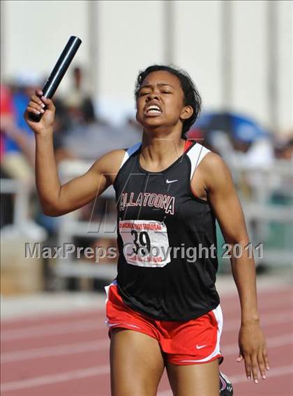 Thumbnail 2 in Georgia Coaches Invitational photogallery.