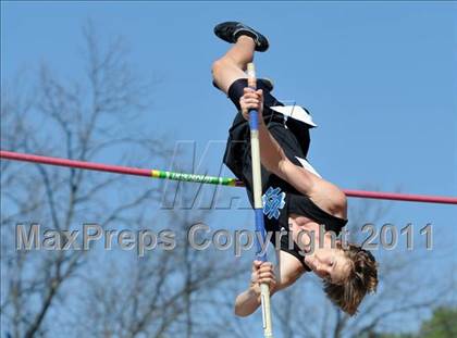 Thumbnail 3 in Georgia Coaches Invitational photogallery.