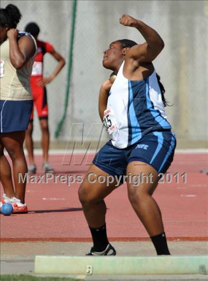 Thumbnail 3 in Georgia Coaches Invitational photogallery.