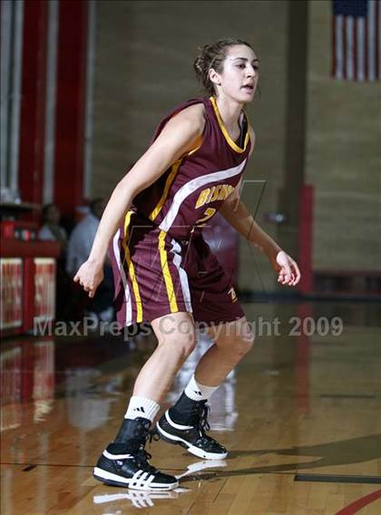 Thumbnail 2 in Monarch vs Bishop (Regis Jesuit Holiday Hoop Classic) photogallery.