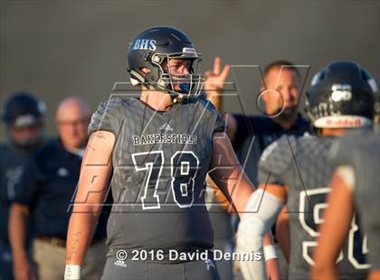 Thumbnail 3 in Bakersfield vs. Chaminade photogallery.