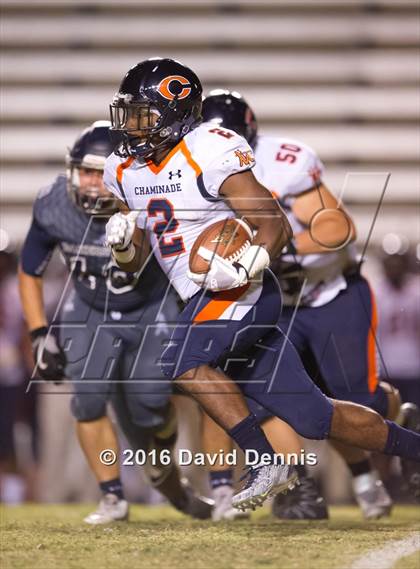 Thumbnail 1 in Bakersfield vs. Chaminade photogallery.