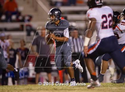 Thumbnail 1 in Bakersfield vs. Chaminade photogallery.