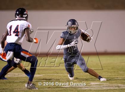 Thumbnail 3 in Bakersfield vs. Chaminade photogallery.