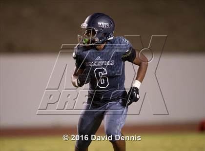 Thumbnail 2 in Bakersfield vs. Chaminade photogallery.