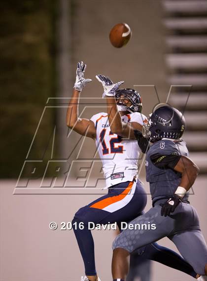 Thumbnail 2 in Bakersfield vs. Chaminade photogallery.