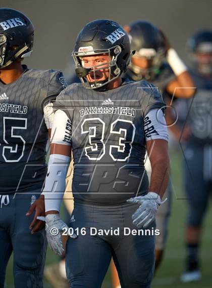 Thumbnail 1 in Bakersfield vs. Chaminade photogallery.