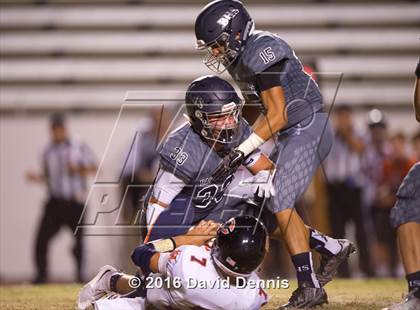 Thumbnail 1 in Bakersfield vs. Chaminade photogallery.