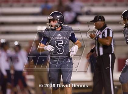 Thumbnail 2 in Bakersfield vs. Chaminade photogallery.