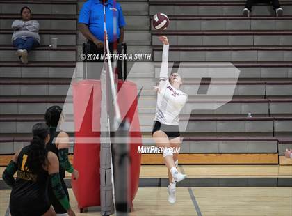 Thumbnail 2 in Kearns @ Jordan photogallery.