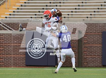 Thumbnail 1 in East Ridge vs Sale Creek (Prelude to the Blue Cross Bowl) photogallery.